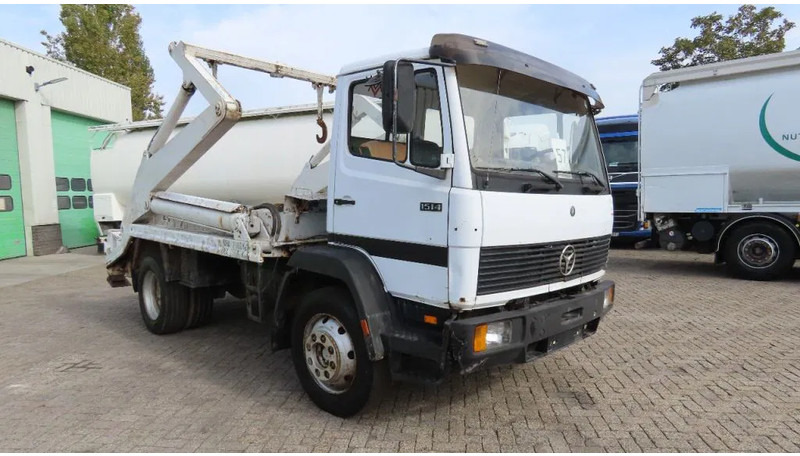 Mercedes-Benz 1514 Manual diesel pomp. Very clean - Cable system truck: picture 3 Mercedes-Benz 1514 Manual diesel pomp. Very clean - Cable system truck: picture 3