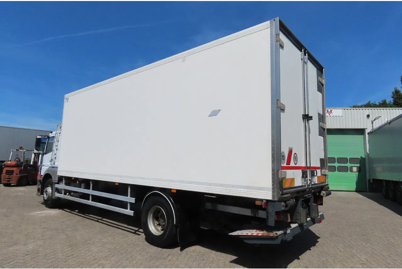 Mercedes-Benz Axor 1828 TK TS500, Lamberet. Very good condition - Refrigerator truck: picture 5 Mercedes-Benz Axor 1828 TK TS500, Lamberet. Very good condition - Refrigerator truck: picture 5