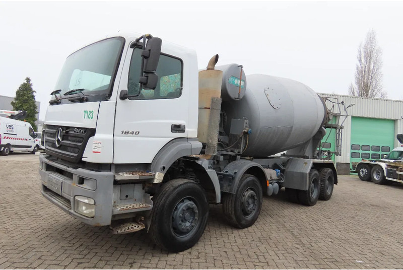 Mercedes-Benz Axor 4140 236540 KM ! BIG AXELS, Manual gearbox, FULL SPRING! 8х4 - Concrete mixer truck: picture 2 Mercedes-Benz Axor 4140 236540 KM ! BIG AXELS, Manual gearbox, FULL SPRING! 8х4 - Concrete mixer truck: picture 2