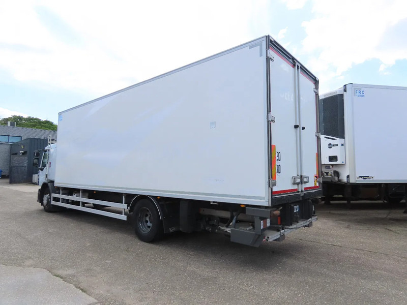 Renault D 33019T Great condition! !! Telma/Retarder, Thermoking, FRC 05/2026, Sleeper - Refrigerator truck: picture 5 Renault D 33019T Great condition! !! Telma/Retarder, Thermoking, FRC 05/2026, Sleeper - Refrigerator truck: picture 5