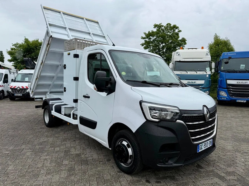 Renault Master 2021, 3 seats, Great condition, ! EURO 6 - Tipper van: picture 2 Renault Master 2021, 3 seats, Great condition, ! EURO 6 - Tipper van: picture 2