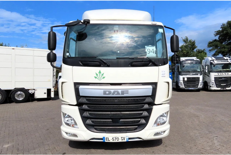 DAF CF 460 RETARDER PTO - Tractor unit: picture 2 DAF CF 460 RETARDER PTO - Tractor unit: picture 2