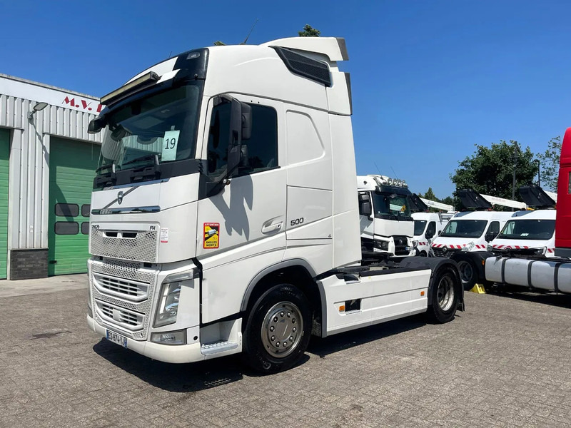 Volvo FH 500 vin: YV2RT40A3JB850702 RETARDER, 2X FUEL TANK, PARKING AIRCO, FRIGO - Tractor unit: picture 2 Volvo FH 500 vin: YV2RT40A3JB850702 RETARDER, 2X FUEL TANK, PARKING AIRCO, FRIGO - Tractor unit: picture 2