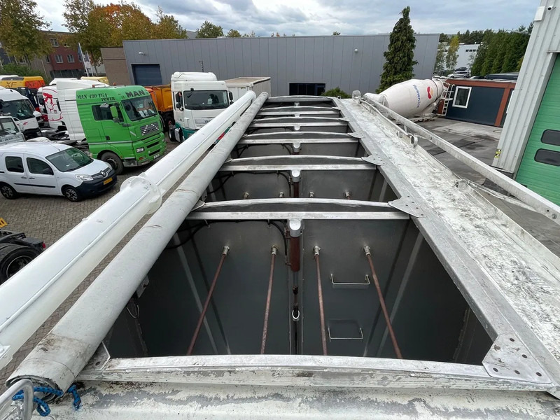 Tank truck Volvo FM 12.380 8X4 SILO AUGER / AIR GREAT CONDITION / fully serviced!: picture 12 Tank truck Volvo FM 12.380 8X4 SILO AUGER / AIR GREAT CONDITION / fully serviced!: picture 12