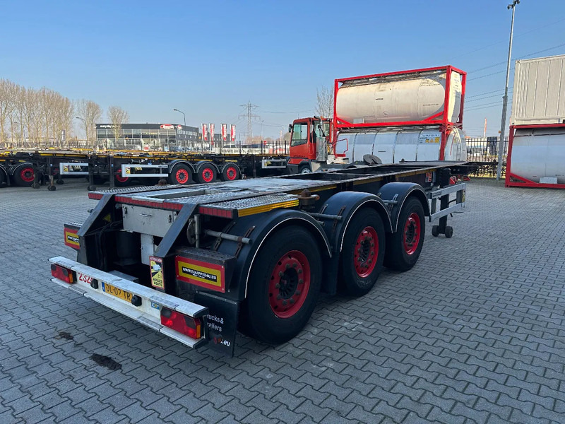 Burg 20FT + 20FT SWAP ADR (EX/II, EX/III, FL, AT) Chassis, empty weight: 3.690kg, SAF INTRADISC, 2x Liftaxle, NL-chassis - Container transporter/ Swap body semi-trailer: picture 3 Burg 20FT + 20FT SWAP ADR (EX/II, EX/III, FL, AT) Chassis, empty weight: 3.690kg, SAF INTRADISC, 2x Liftaxle, NL-chassis - Container transporter/ Swap body semi-trailer: picture 3