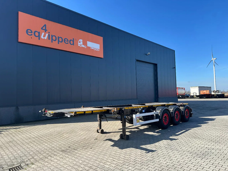 Burg 20FT ADR (EX/II, EX/III, FL, AT), Leergewicht : 3.690kg, SAF INTRADISC, 2x Liftachse, NL-Chassis - Container transporter/ Swap body semi-trailer: picture 1 Burg 20FT ADR (EX/II, EX/III, FL, AT), Leergewicht : 3.690kg, SAF INTRADISC, 2x Liftachse, NL-Chassis - Container transporter/ Swap body semi-trailer: picture 1