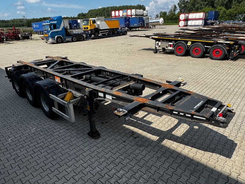 LAG 20FT, empty weight 3.540kg, BPW, ADR (EXII, EXII, FL, AT), NL, APK/ADR: 01/2026, very good tyres - Container transporter/ Swap body semi-trailer: picture 5 LAG 20FT, empty weight 3.540kg, BPW, ADR (EXII, EXII, FL, AT), NL, APK/ADR: 01/2026, very good tyres - Container transporter/ Swap body semi-trailer: picture 5