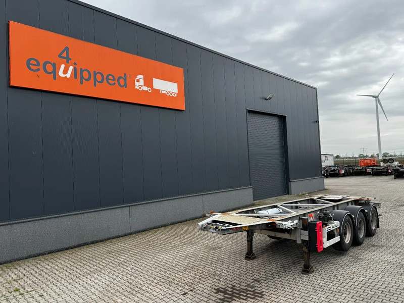 Van Hool 20FT / 20FT SWAP ADR (EX/II, EX/III, FL, OX, AT), BPW, disc brakes, liftaxle, galvanized, ALCOA, NL-Chassis, empty weight 3.300K - Container transporter/ Swap body semi-trailer: picture 1 Van Hool 20FT / 20FT SWAP ADR (EX/II, EX/III, FL, OX, AT), BPW, disc brakes, liftaxle, galvanized, ALCOA, NL-Chassis, empty weight 3.300K - Container transporter/ Swap body semi-trailer: picture 1