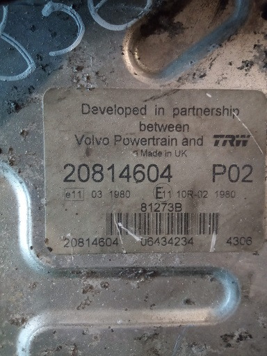 EDC VOLVO FH520 D13A520 20814604 20814604 P02 - ECU for Truck: picture 1 EDC VOLVO FH520 D13A520 20814604 20814604 P02 - ECU for Truck: picture 1