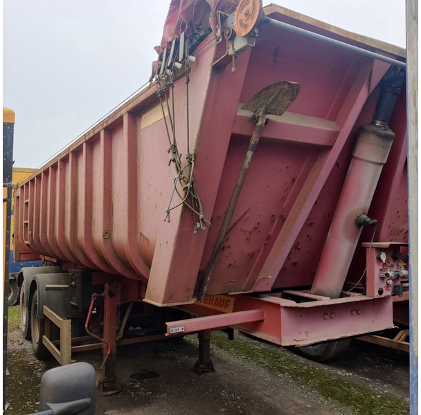 Fruehauf D33 - Tipper semi-trailer: picture 2 Fruehauf D33 - Tipper semi-trailer: picture 2