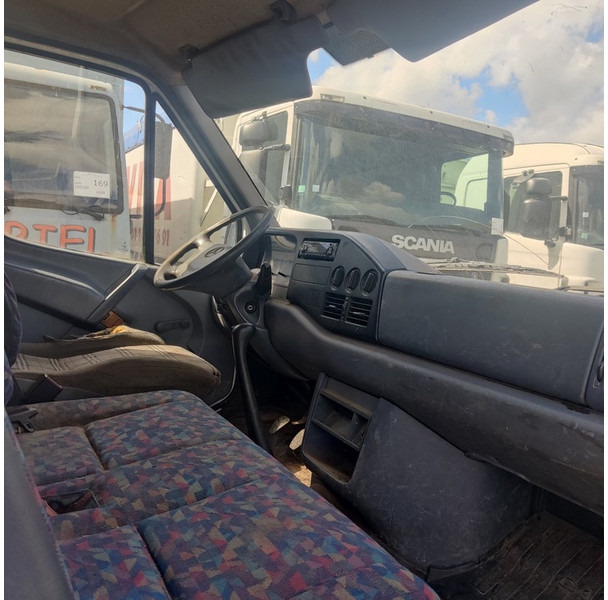 Mercedes-Benz TN-412-DD - Flatbed van: picture 5 Mercedes-Benz TN-412-DD - Flatbed van: picture 5