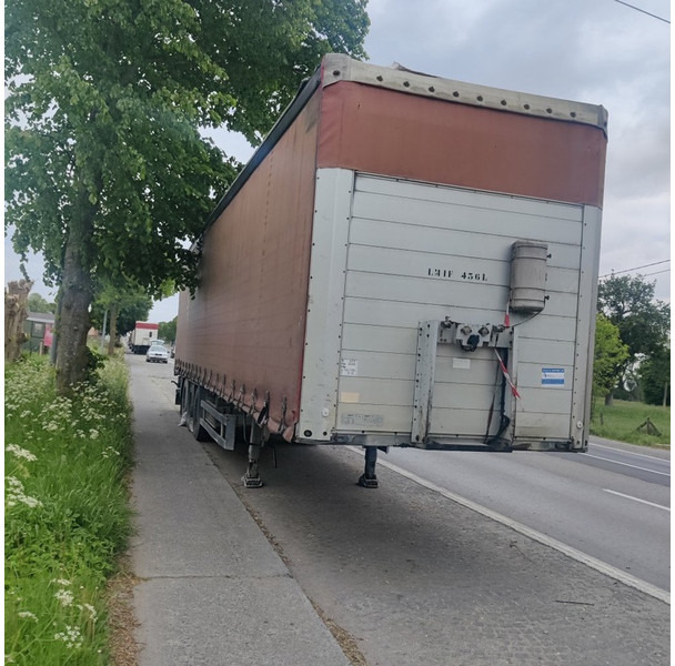 Schmitz Cargobull Huif - Closed box semi-trailer: picture 3 Schmitz Cargobull Huif - Closed box semi-trailer: picture 3