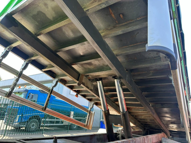 Tipper Iveco TRAKKER 310 6x4 STEEL TIPPER / KIPPER 35m³ - MANUAL ZF - BIG AXLES / HUB REDUCTION - STEEL SPRING / BLATT / LAMES: picture 8