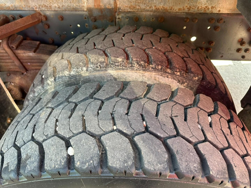 Tipper Iveco TRAKKER 310 6x4 STEEL TIPPER / KIPPER 35m³ - MANUAL ZF - BIG AXLES / HUB REDUCTION - STEEL SPRING / BLATT / LAMES: picture 20