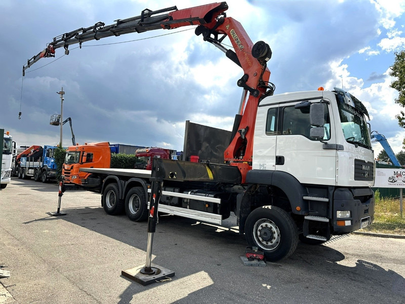MAN TGA 33.350 6x6 PRITSCHE + (27.5m) KRAN PALFINGER PK36002 E 6x + JIB + WINCH - *184.000km* - MANUAL - EURO 3 - Dropside/ Flatbed truck, Crane truck: picture 2 MAN TGA 33.350 6x6 PRITSCHE + (27.5m) KRAN PALFINGER PK36002 E 6x + JIB + WINCH - *184.000km* - MANUAL - EURO 3 - Dropside/ Flatbed truck, Crane truck: picture 2