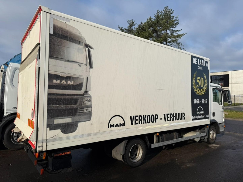 MAN TGL 8.180 4x2 BL COSED BOX / BAKWAGEN / CAISSE FERMEE - *184.000km* - 3 SEATER - EURO 5 - AIR SUSPENSION - BOX 6m00 x 2m49 x 2m38 - BE TRUCK - Box truck: picture 4 MAN TGL 8.180 4x2 BL COSED BOX / BAKWAGEN / CAISSE FERMEE - *184.000km* - 3 SEATER - EURO 5 - AIR SUSPENSION - BOX 6m00 x 2m49 x 2m38 - BE TRUCK - Box truck: picture 4