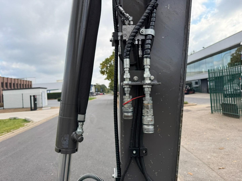 Volvo ECR 58 F FULL HYDR - 2911 H - HYDR QUICKHITCH - A/C - BLADE - CE - BE MACHINE - Mini excavator: picture 5 Volvo ECR 58 F FULL HYDR - 2911 H - HYDR QUICKHITCH - A/C - BLADE - CE - BE MACHINE - Mini excavator: picture 5