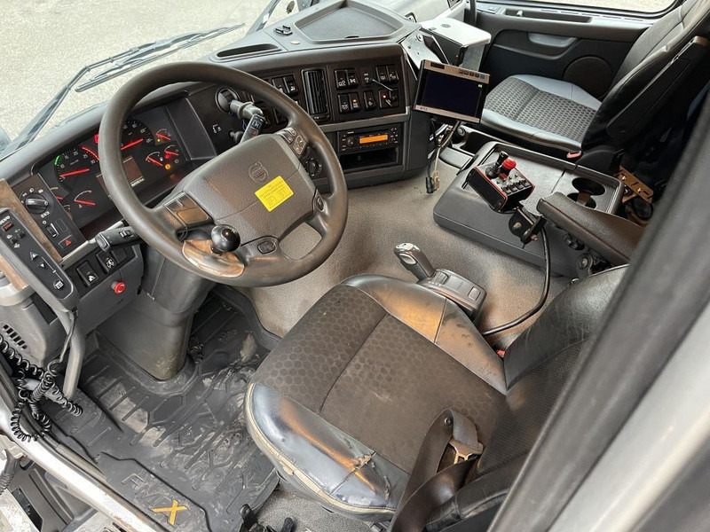 Hook lift truck Volvo FMX 500 8x4 RETARDER - HAAKSYSTEEM / HOOKSYSTEM / ROLL-OFF / ABROLLKIPPER / GANCHO - 369.000km - HUB REDUCTION: picture 8