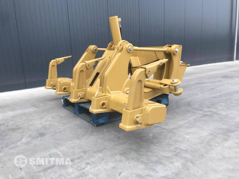 Cat 140G - Attachment for Construction machinery: picture 5 Cat 140G - Attachment for Construction machinery: picture 5