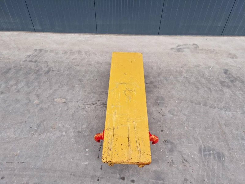 Cat 14G / 14H / 14M / 16M - Attachment for Construction machinery: picture 3 Cat 14G / 14H / 14M / 16M - Attachment for Construction machinery: picture 3