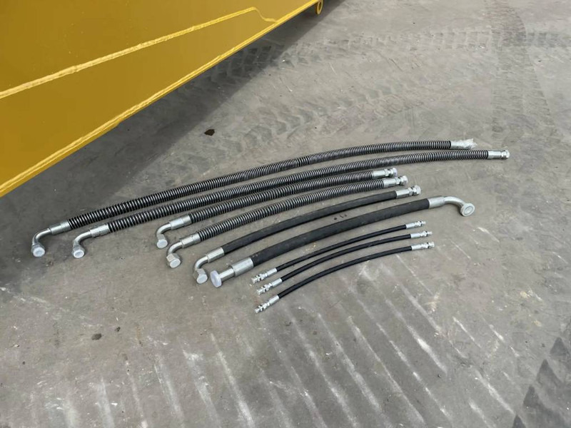 New Attachment for Construction machinery Cat 323 GX 18m Set: picture 18