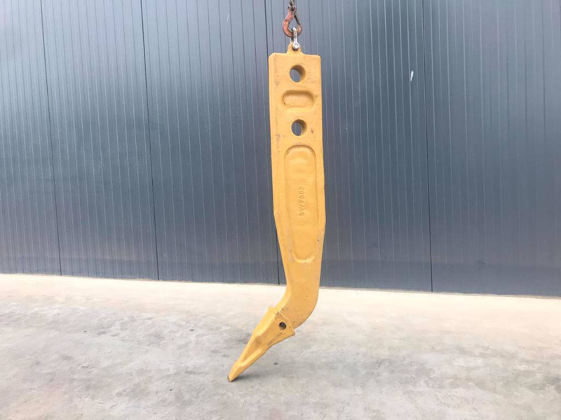 Cat D7E Shank incl. Tip - Attachment for Construction machinery: picture 1 Cat D7E Shank incl. Tip - Attachment for Construction machinery: picture 1