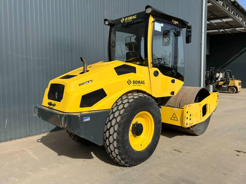 Bomag BW177D-5 - Roller: picture 4 Bomag BW177D-5 - Roller: picture 4