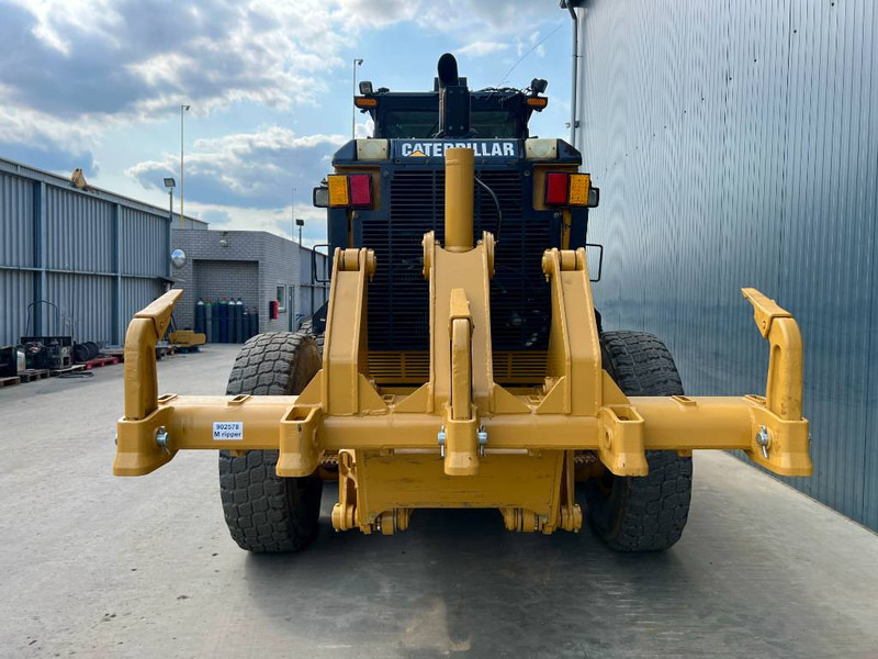 Cat 140M - Grader: picture 4 Cat 140M - Grader: picture 4