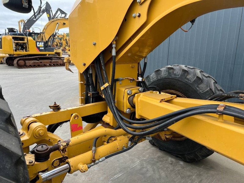 Grader Cat 140M2 AWD: picture 15