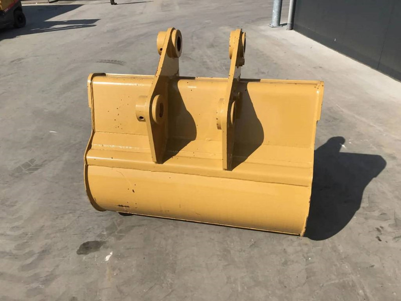Cat 323D2 1.40m - Bucket for Construction machinery: picture 5 Cat 323D2 1.40m - Bucket for Construction machinery: picture 5
