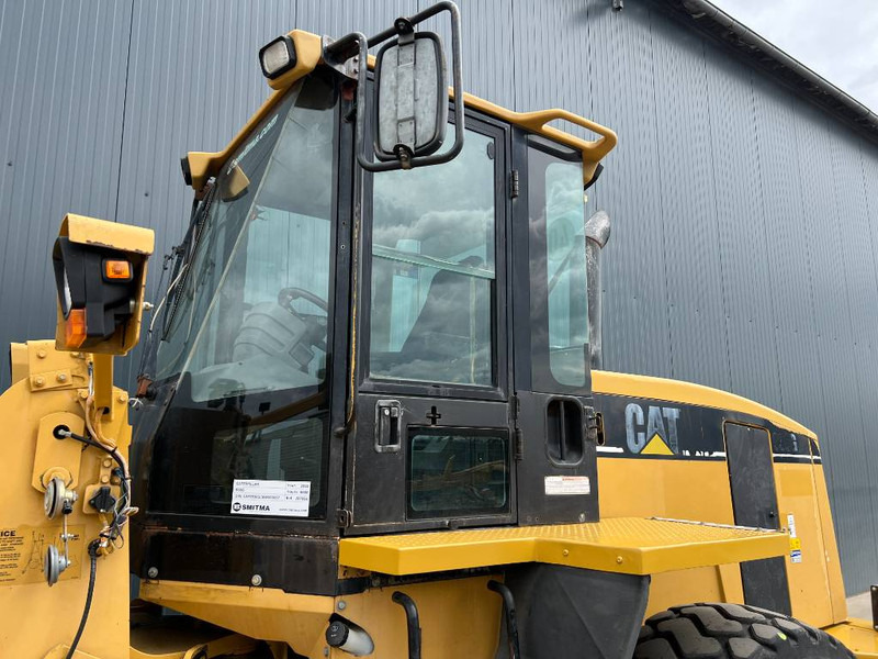 Wheel loader Cat 938G: picture 7