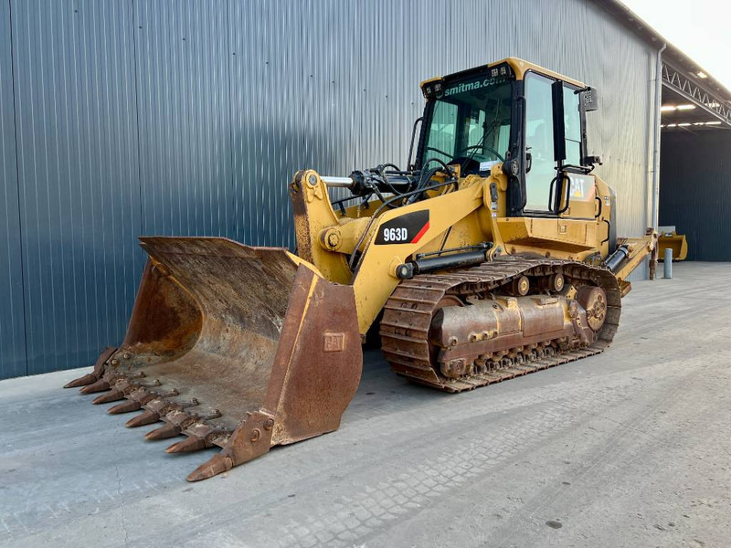 Cat 963D - Crawler loader: picture 1 Cat 963D - Crawler loader: picture 1