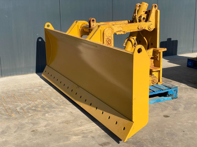 Cat Front Blade + Lift 12H / 120M / 120H / 140G / 140H - Frame/ Chassis for Construction machinery: picture 2 Cat Front Blade + Lift 12H / 120M / 120H / 140G / 140H - Frame/ Chassis for Construction machinery: picture 2