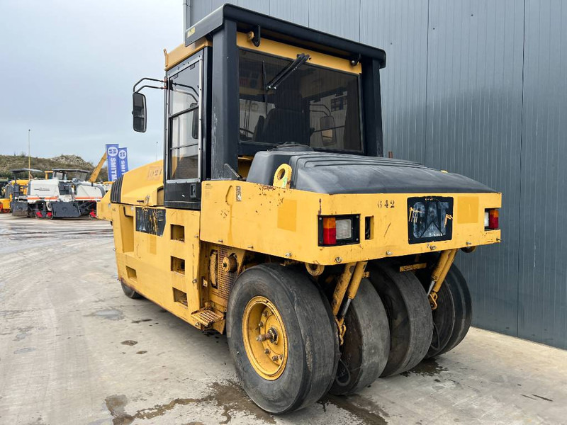 Cat PS300C - Pneumatic roller: picture 3 Cat PS300C - Pneumatic roller: picture 3