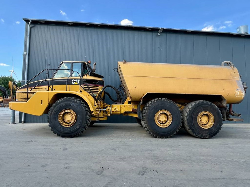 Cat 740 Water Truck - Construction machinery: picture 2 Cat 740 Water Truck - Construction machinery: picture 2