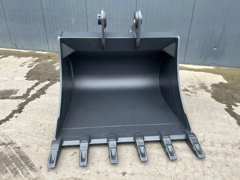 Hitachi ZX220 - 1.40m - Bucket for Construction machinery: picture 1 Hitachi ZX220 - 1.40m - Bucket for Construction machinery: picture 1