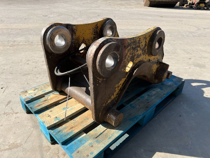 Verachtert CW45S - 329E - Quick coupler for Construction machinery: picture 5 Verachtert CW45S - 329E - Quick coupler for Construction machinery: picture 5