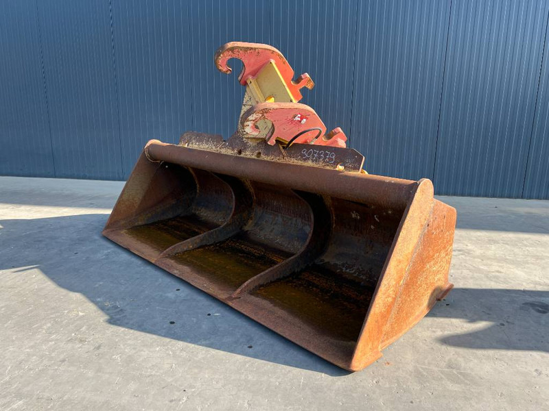 Verachtert CW45S - Bucket for Construction machinery: picture 1 Verachtert CW45S - Bucket for Construction machinery: picture 1