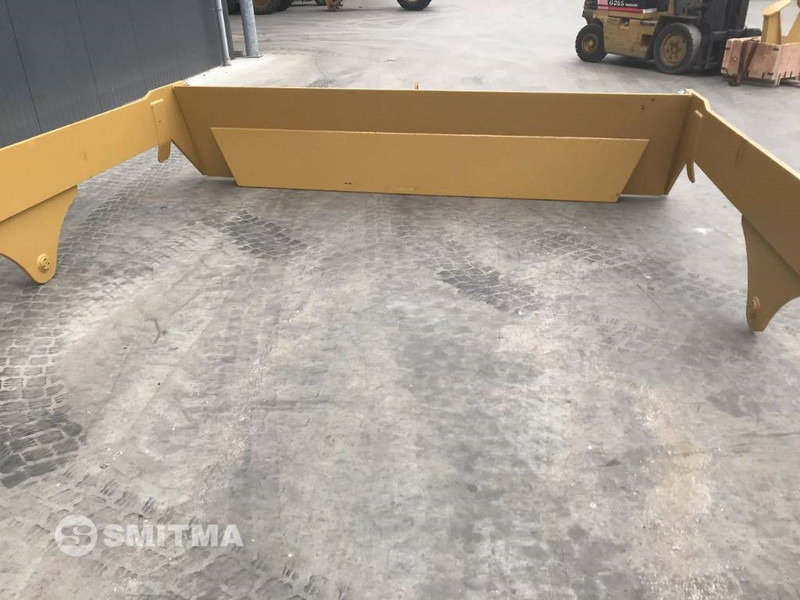 Volvo A30E - Tail lift for Construction machinery: picture 3 Volvo A30E - Tail lift for Construction machinery: picture 3