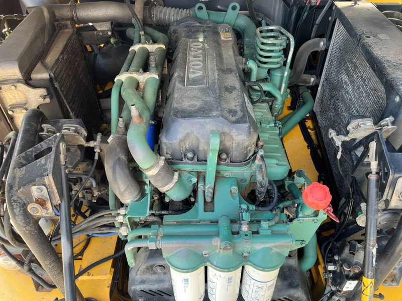 Articulated dumper Volvo A30E: picture 12