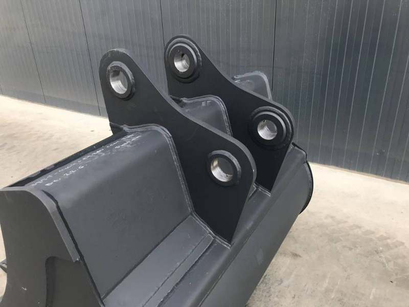 Volvo EC210 - Bucket for Construction machinery: picture 4 Volvo EC210 - Bucket for Construction machinery: picture 4