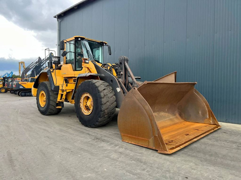 Volvo L180G - Wheel loader: picture 3 Volvo L180G - Wheel loader: picture 3