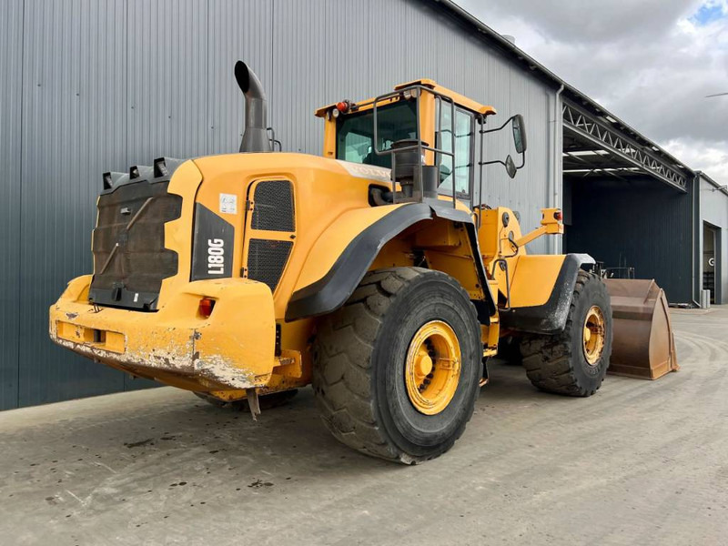 Volvo L180G - Wheel loader: picture 4 Volvo L180G - Wheel loader: picture 4