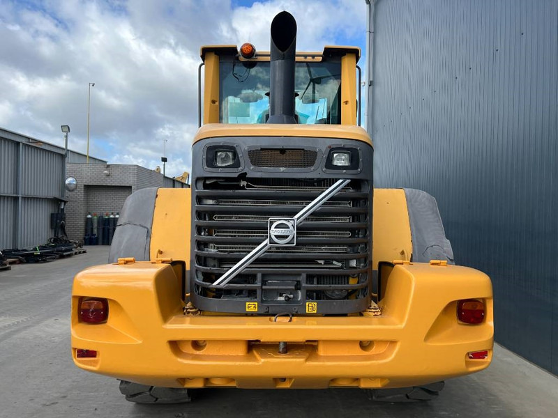 Volvo L90F - Wheel loader: picture 5 Volvo L90F - Wheel loader: picture 5