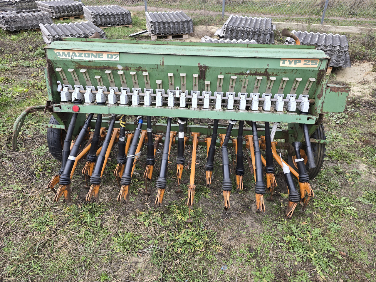 AMAZONE D7 Typ 25 Standard (2,5 m) - Sowing equipment: picture 2 AMAZONE D7 Typ 25 Standard (2,5 m) - Sowing equipment: picture 2