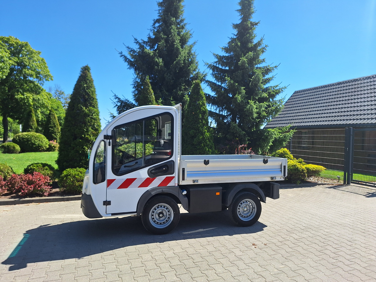 Goupil G5 - Tipper: picture 1 Goupil G5 - Tipper: picture 1