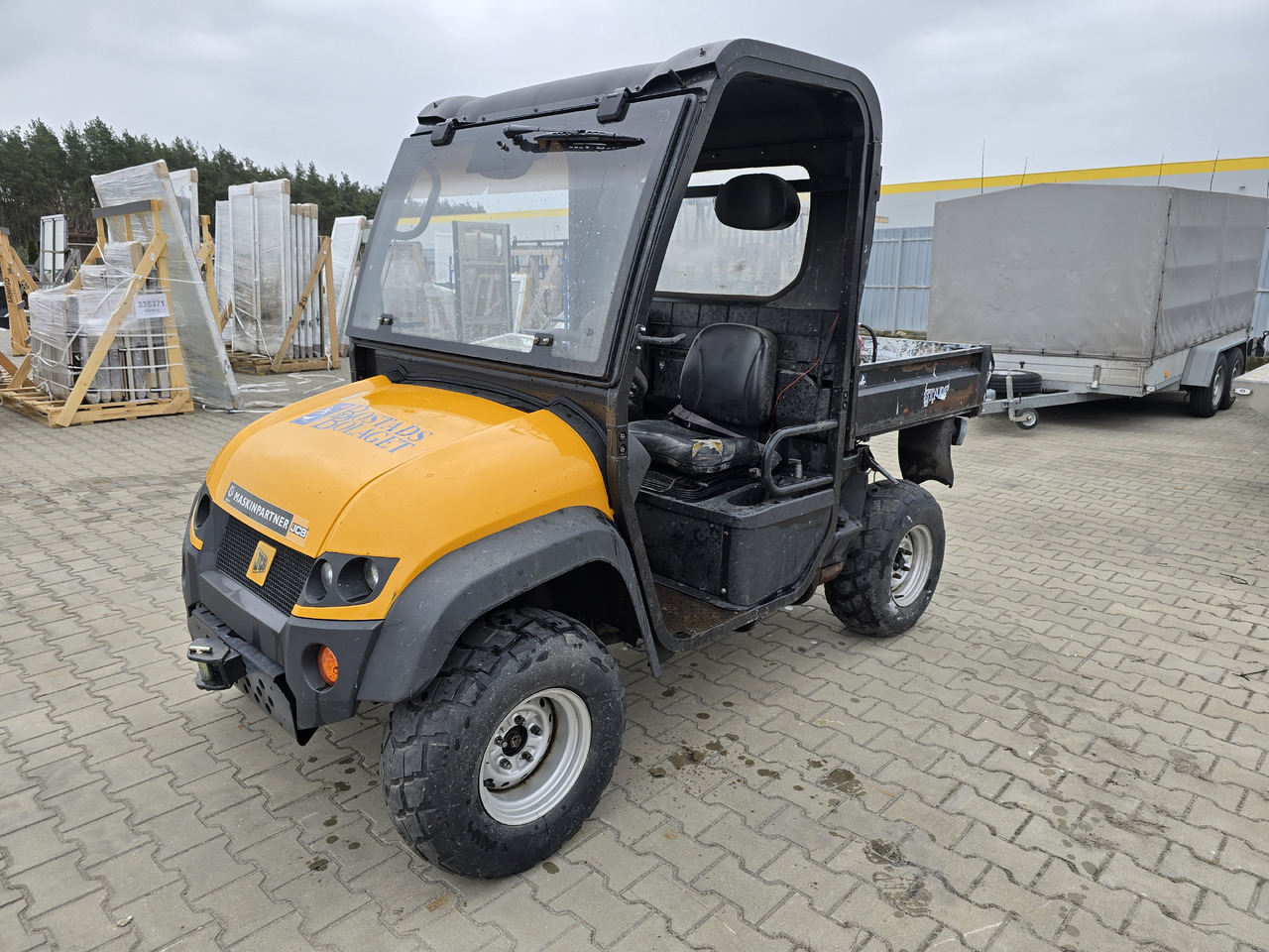 JCB WORKMAX 800D - Side-by-side/ ATV: picture 1 JCB WORKMAX 800D - Side-by-side/ ATV: picture 1