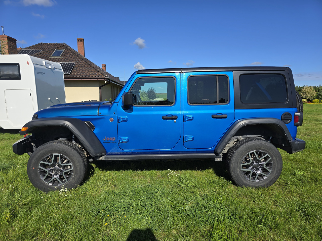 JEEP Wrangler Unlimited Rubicon FOX - Car: picture 2 JEEP Wrangler Unlimited Rubicon FOX - Car: picture 2