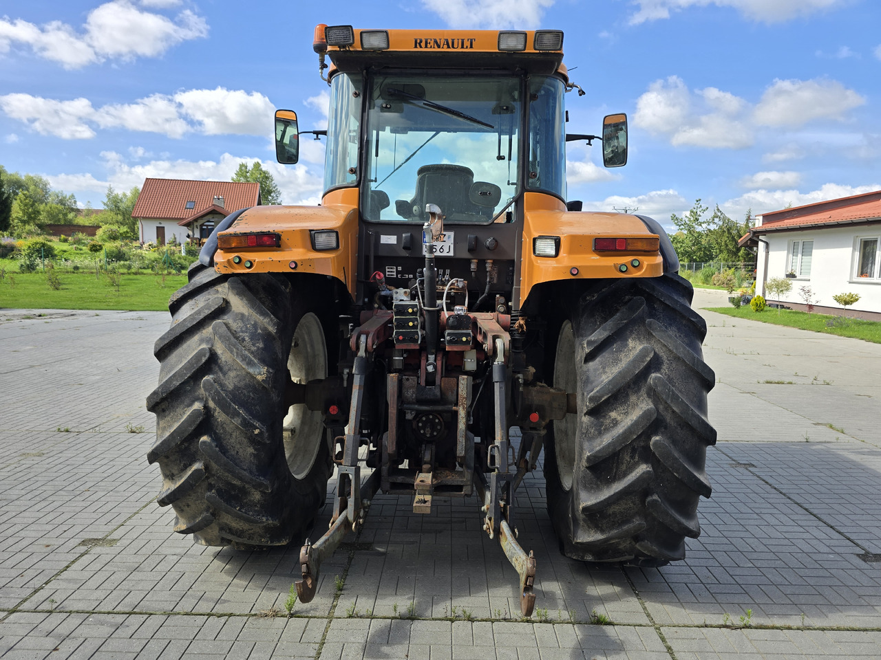 RENAULT Ares 816 RZ - Farm tractor: picture 5 RENAULT Ares 816 RZ - Farm tractor: picture 5