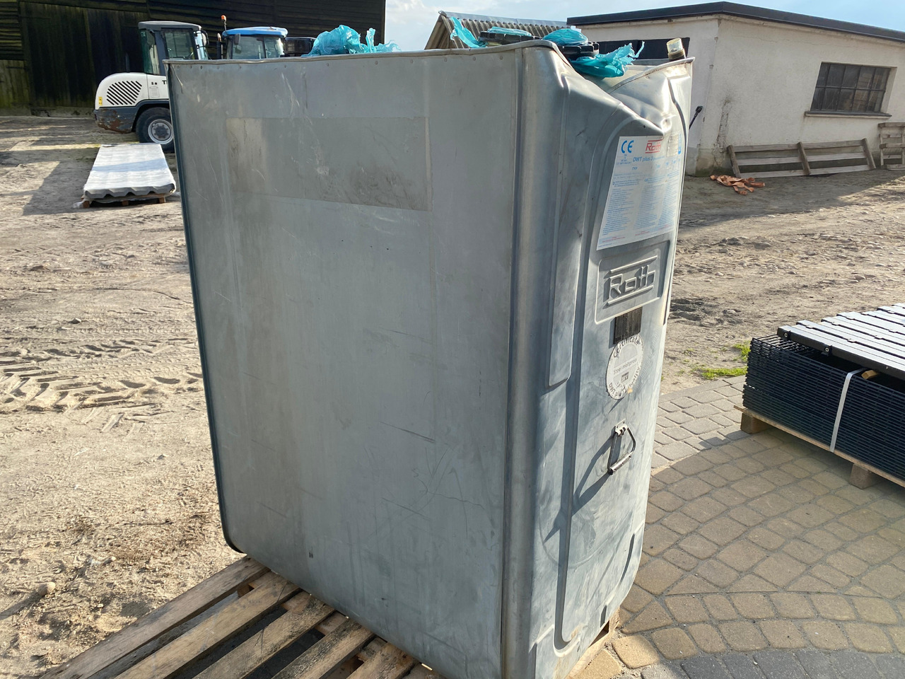 ROTH DWT 1000L - Storage tank: picture 3 ROTH DWT 1000L - Storage tank: picture 3